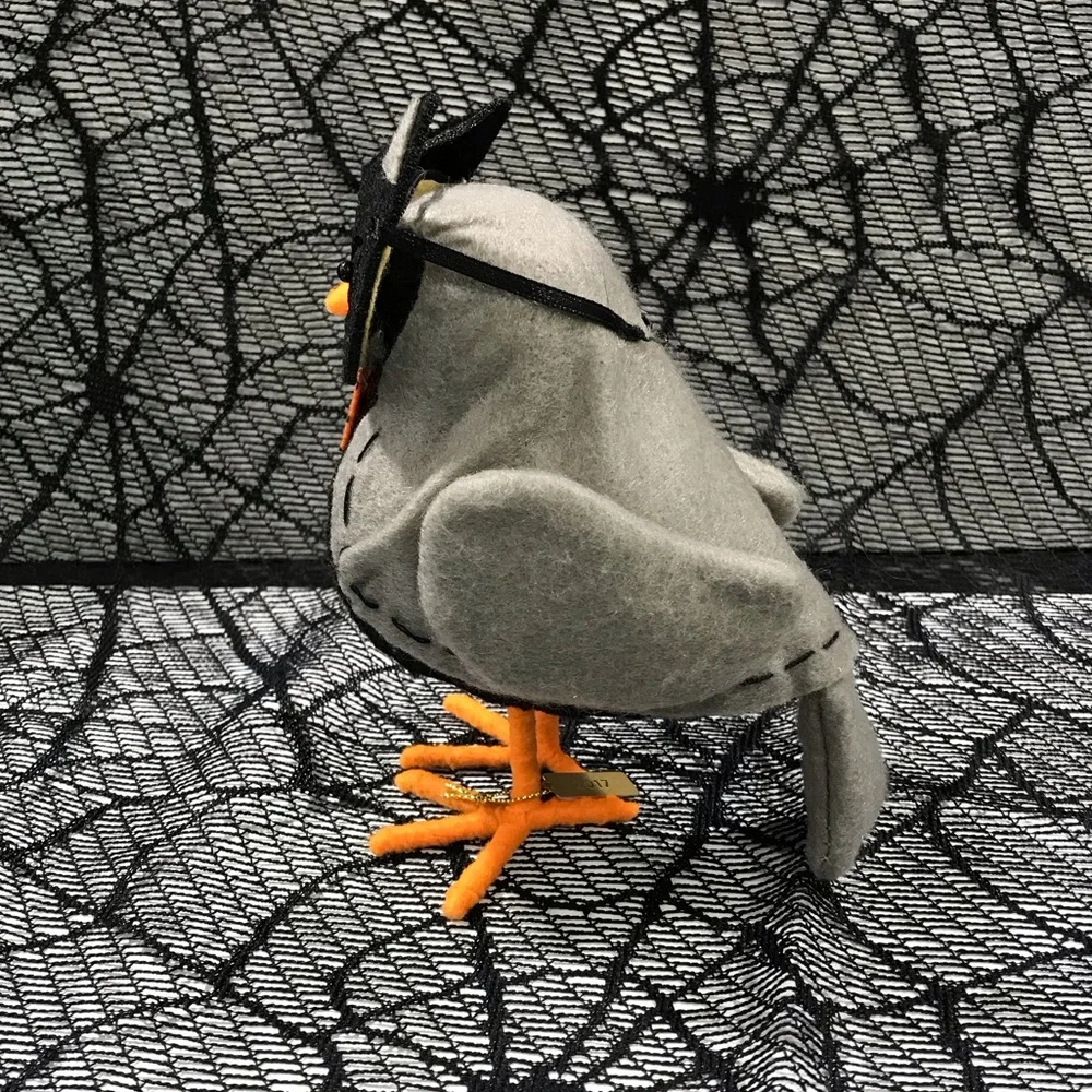 Target 2017 HISSY CAT Hyde and Eek Halloween Bird